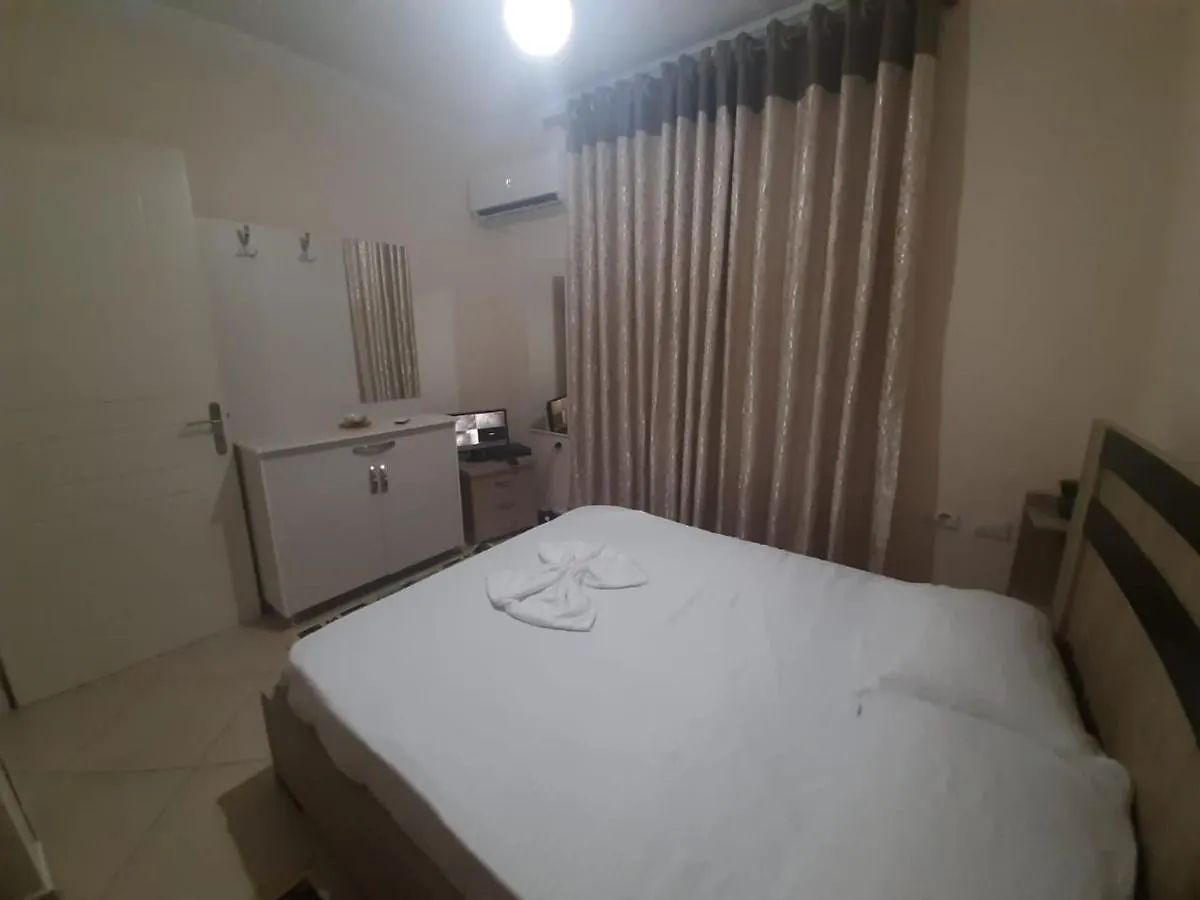 Apartment Guest House Taverna Laberia 2 Gjirokaster Albania