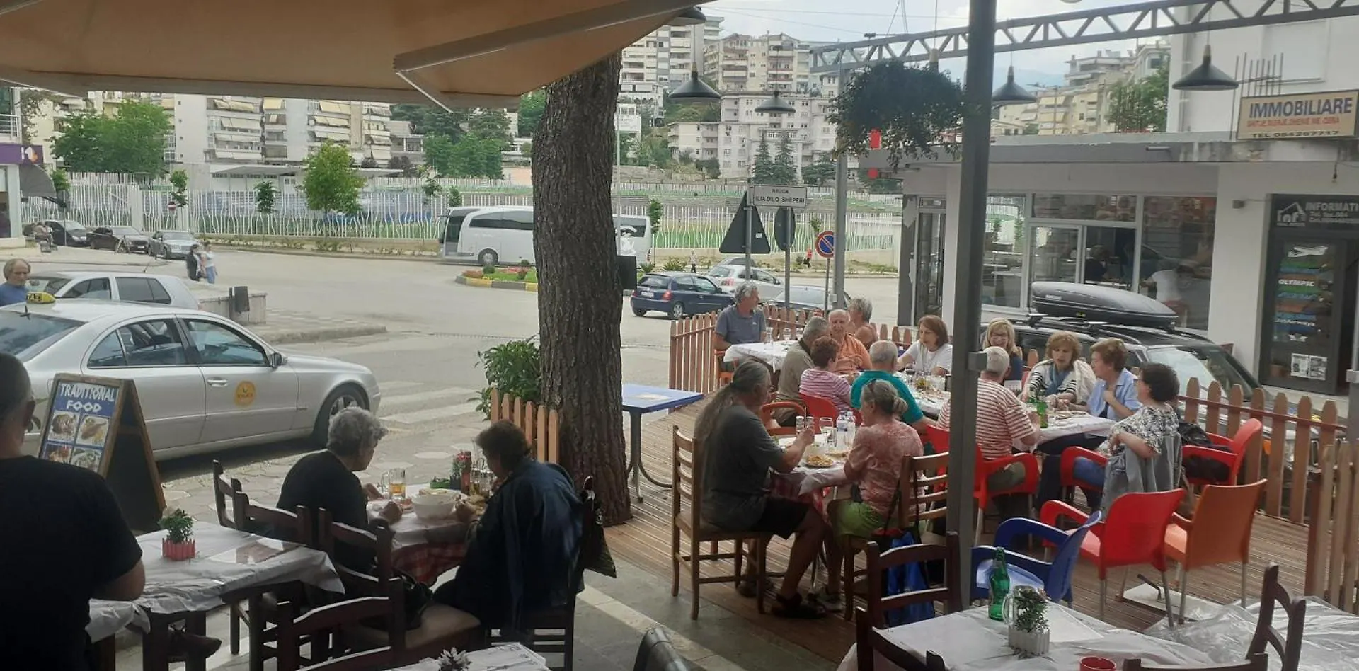 Guest House Taverna Laberia 2 Gjirokaster